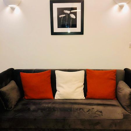 Luxury Apartment In The Heart Of バース エクステリア 写真