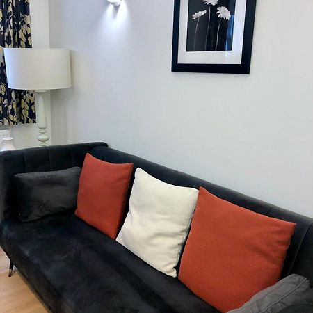 Luxury Apartment In The Heart Of バース エクステリア 写真