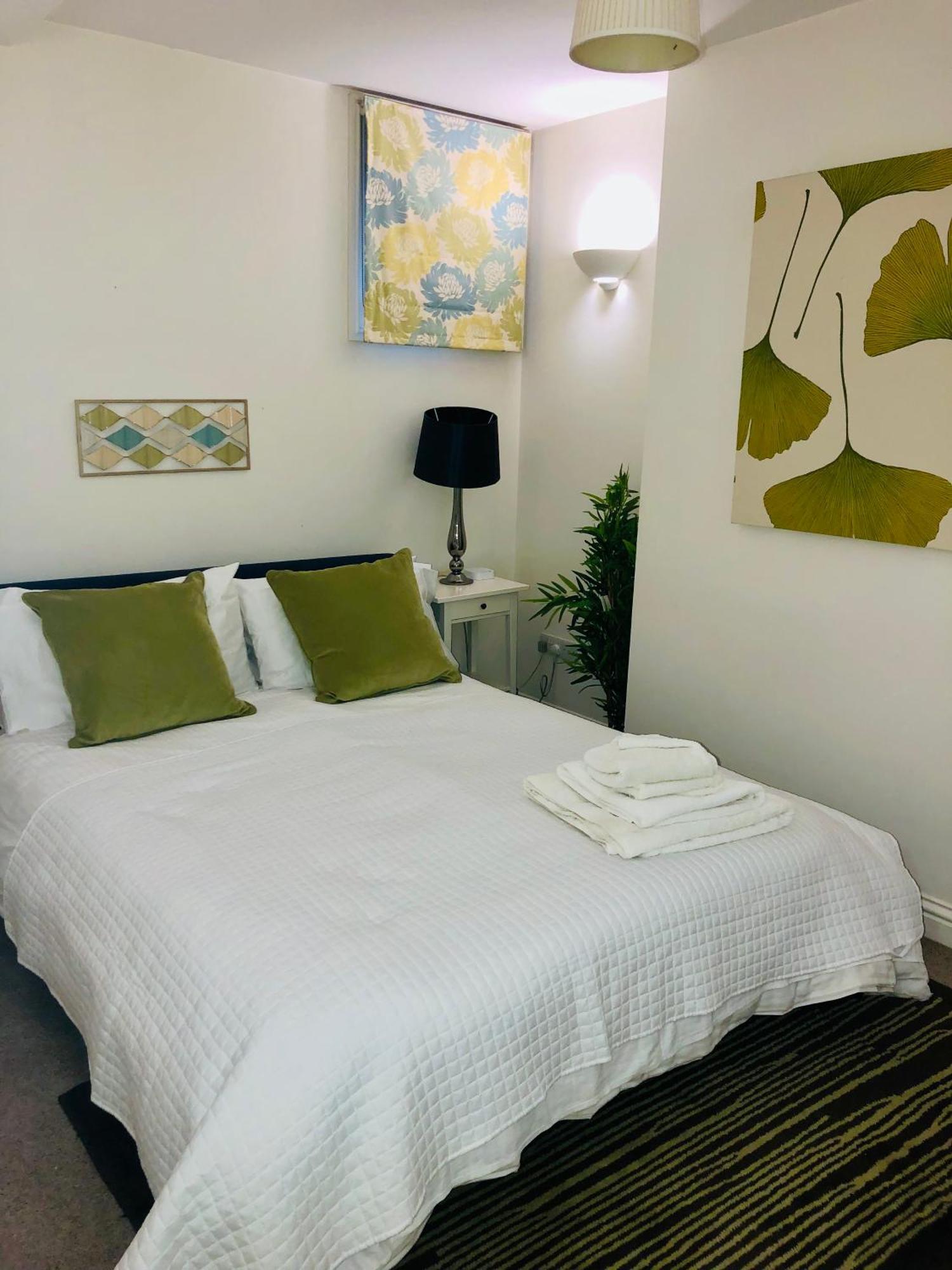 Luxury Apartment In The Heart Of バース エクステリア 写真